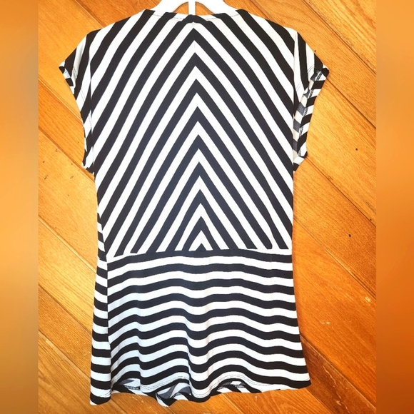 Worthington small stretch cinched waist black and white striped v neck blouse - Picture 7 of 12
